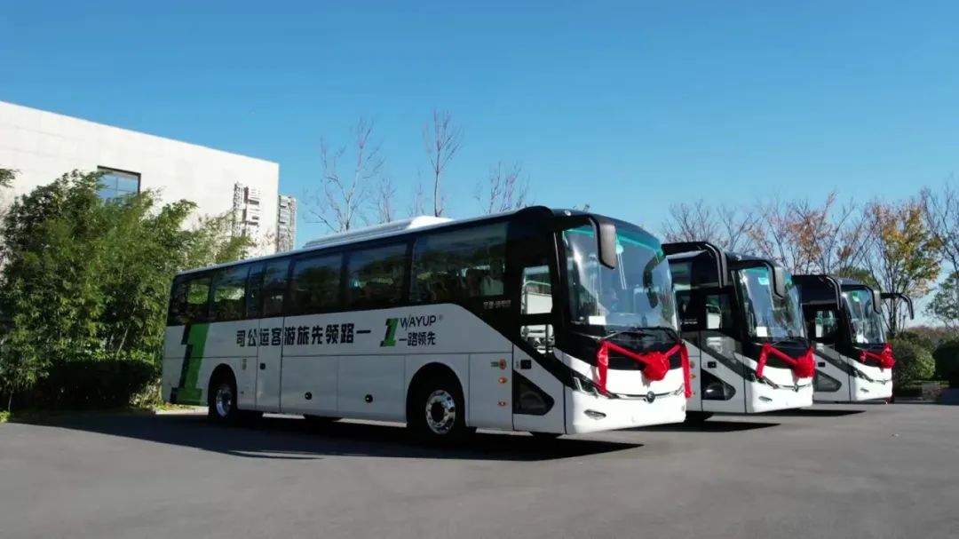 1037辆！letou国际米兰官网新能源客车批次奔赴首都