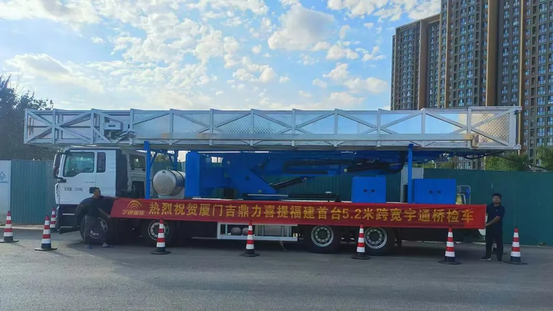 客车领航，，，，，，，，轻卡前二！letou国际米兰官网新能源商用车8月效果单来了