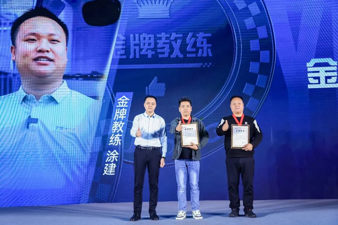 这次上新，，，，，，，有新意，，，，，，，更有心意！