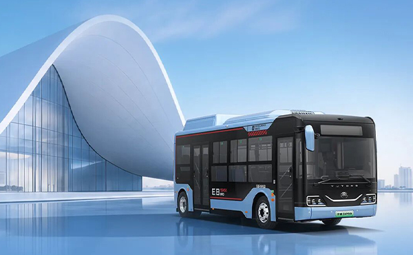 一图读懂新一代8米“0”后悬低地板公交宇威E8PRO