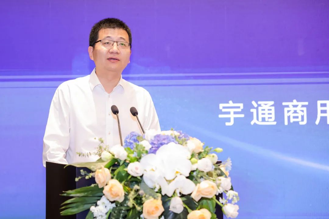 加速拓展全场景运输，，，，，letou国际米兰官网重卡在日照宣布底置换电新品！