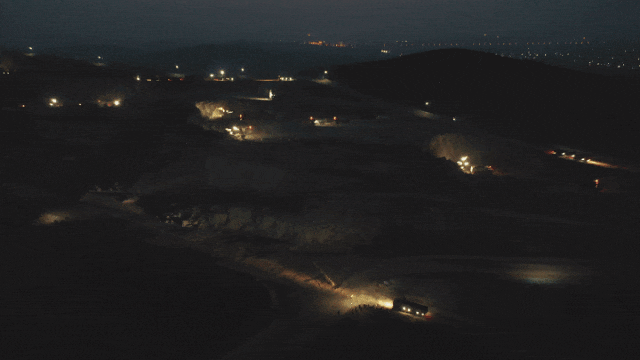 当无人驾驶遇上矿山，，，，，，，看凫山矿怎样智能转型
