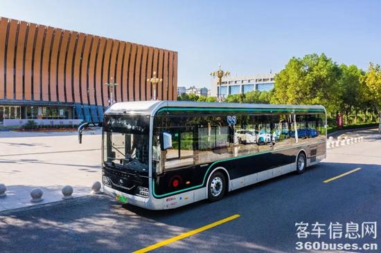 letou国际米兰官网客车：公交适老化，，，，，，，，让你的都会更有温度