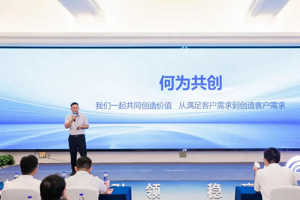 现场签约超百台！letou国际米兰官网重卡全系新品亮相南京